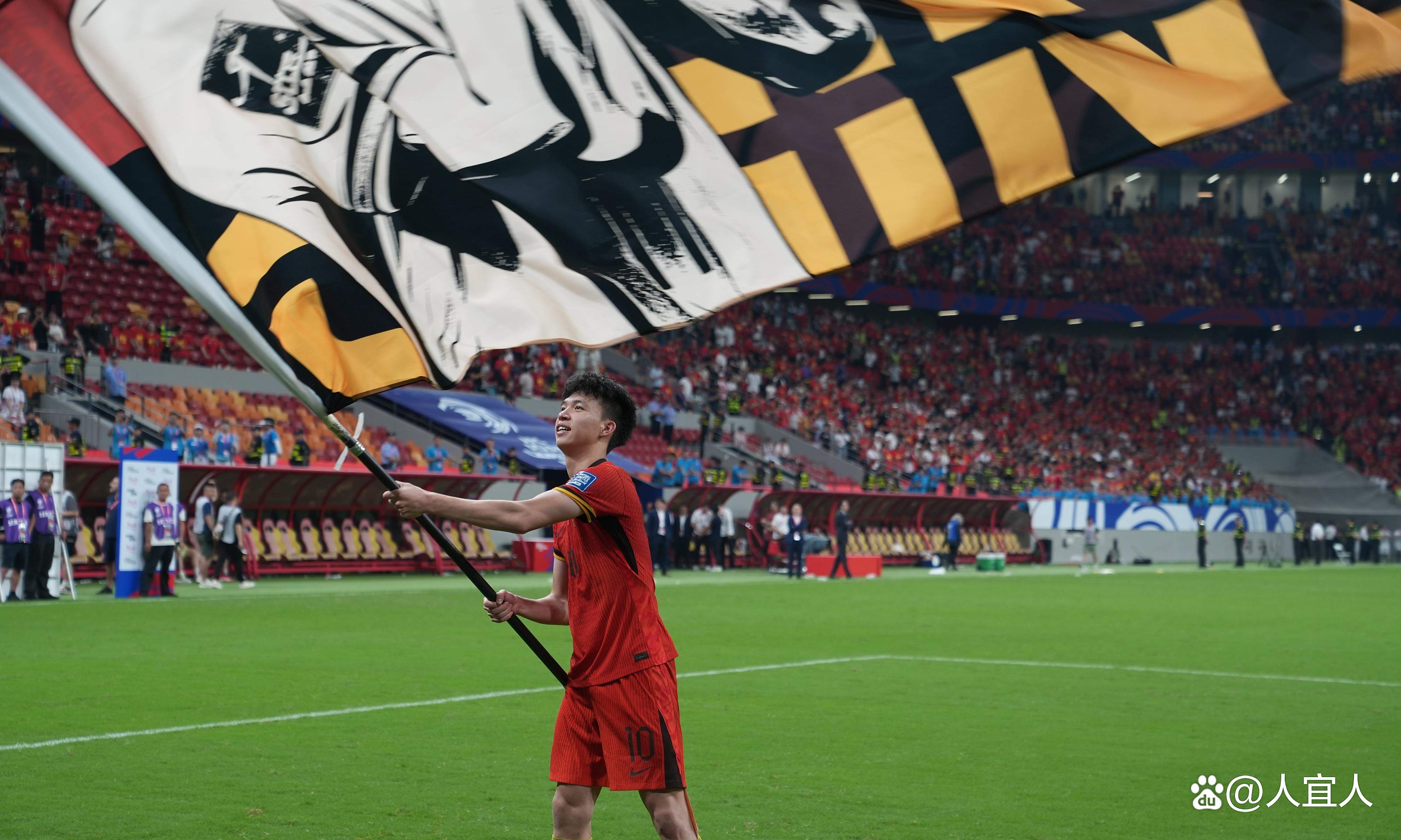 亚洲豪门球队在大赛中展现出色表现 亚洲豪门球队在大赛中展现出色表现