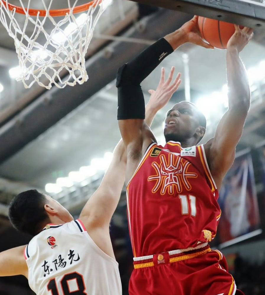 B体育体育官方入口-广东队主场大胜山西，保持领先优势的简单介绍