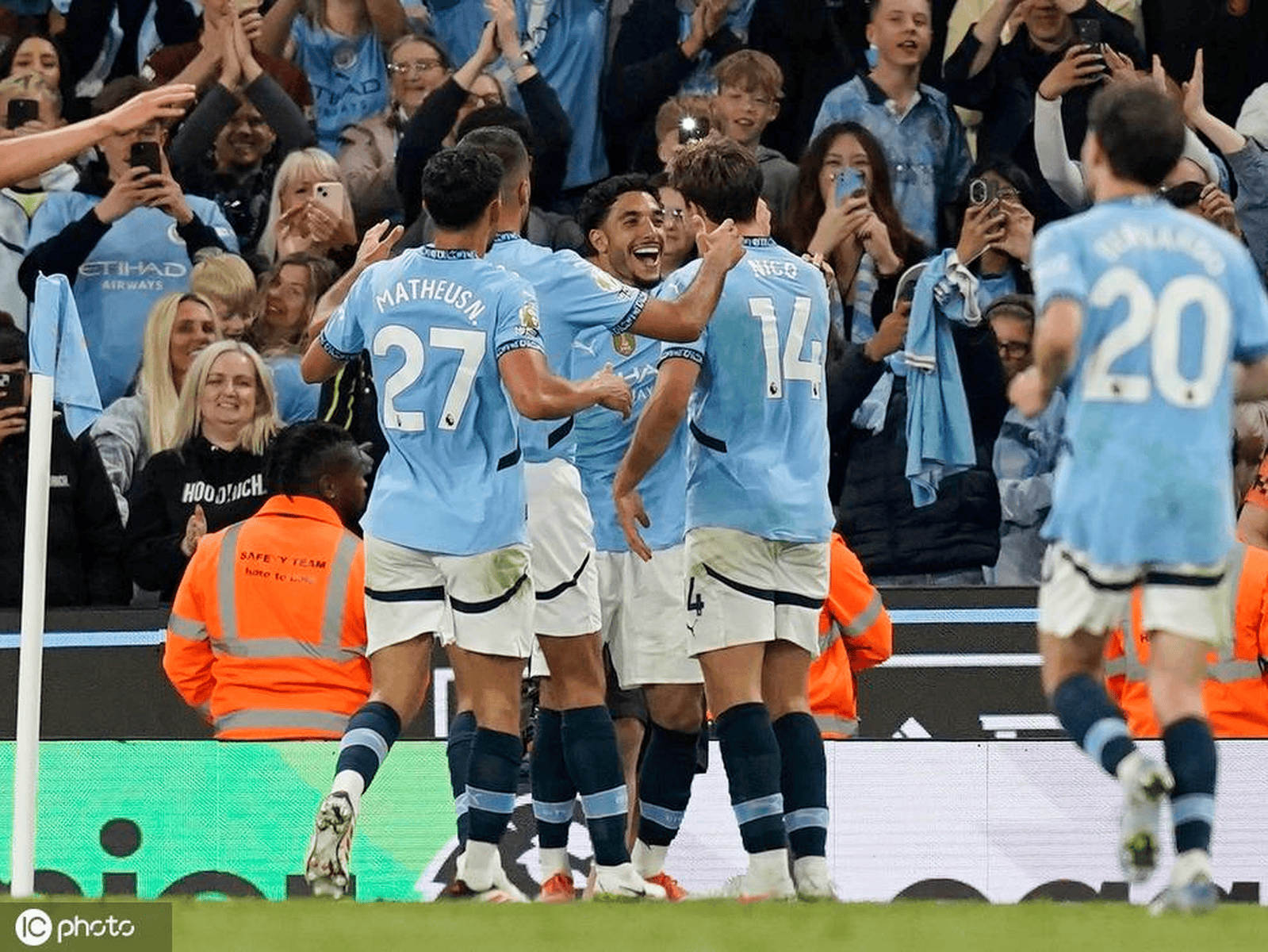 曼城击败伯恩茅斯,英超冠军头筹前景乍现 曼城击败伯恩茅斯,英超冠军头筹前景乍现